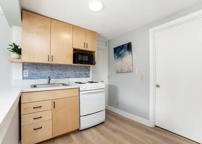 Hampton Beach Seaside Villa Unit 2