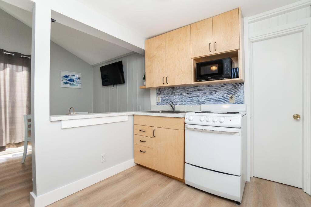 Seaside Unit 2